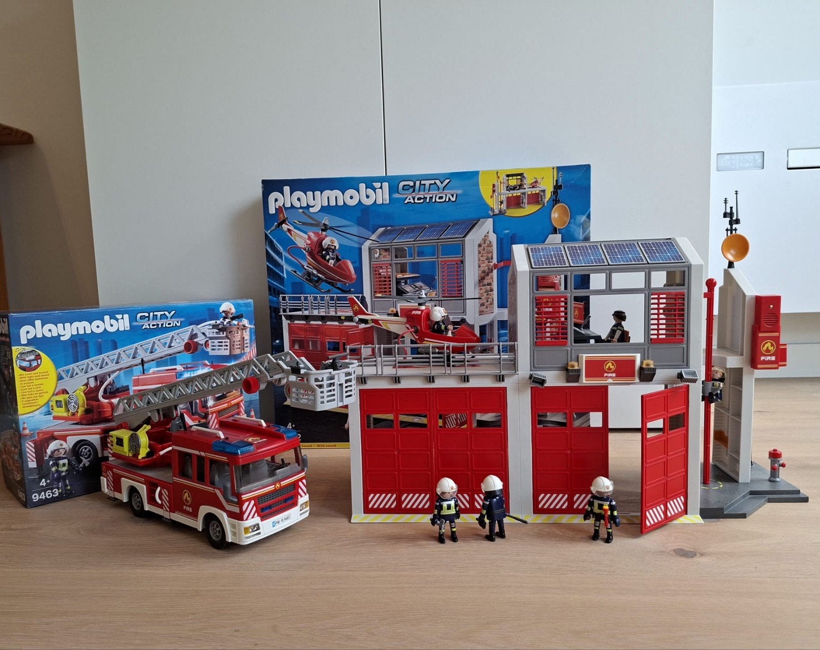 Grande caserne de pompiers et camion de pompiers Playmobil, Enlèvement ou Envoi