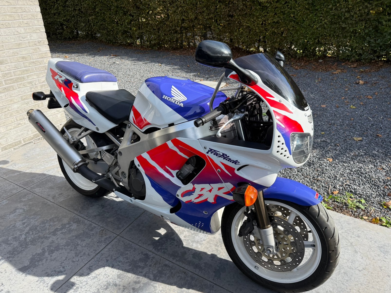 Honda CBR 900RR Fireblade SC28, Permis Moto A, Occasion, Plus de 35 kW, Échappement sport