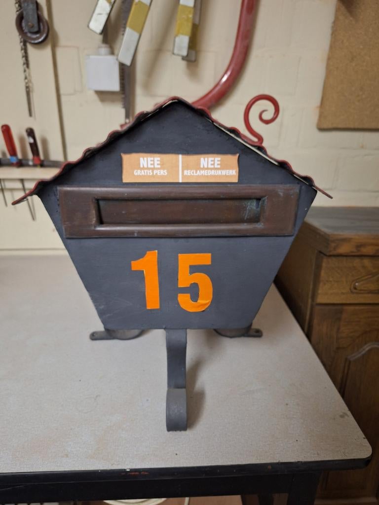 Boîte aux lettres en métal, Enlèvement ou Envoi