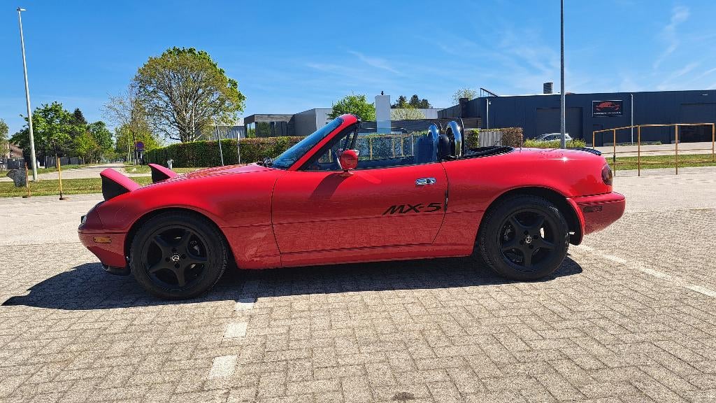 Mazda MX-5 na miata, 4 cilinders, Cabriolet, 1600 cc, Handgeschakeld