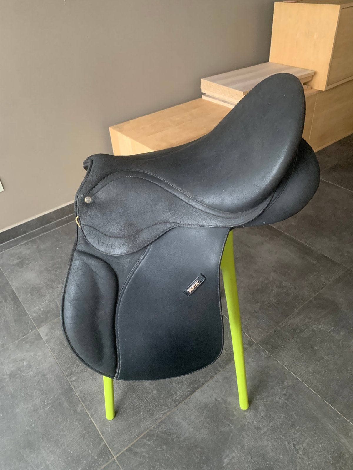 Wintec 2000 veelzijdig 17”inch, Dieren en Toebehoren, Ophalen of Verzenden, Gebruikt, Wintec, M (17 inch)