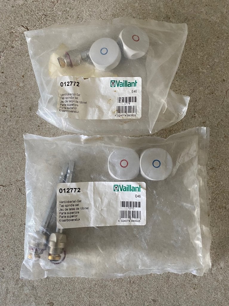 Lot de 3 têtes de robinet Vaillant 012772 d'origine, Enlèvement, Neuf, Robinet