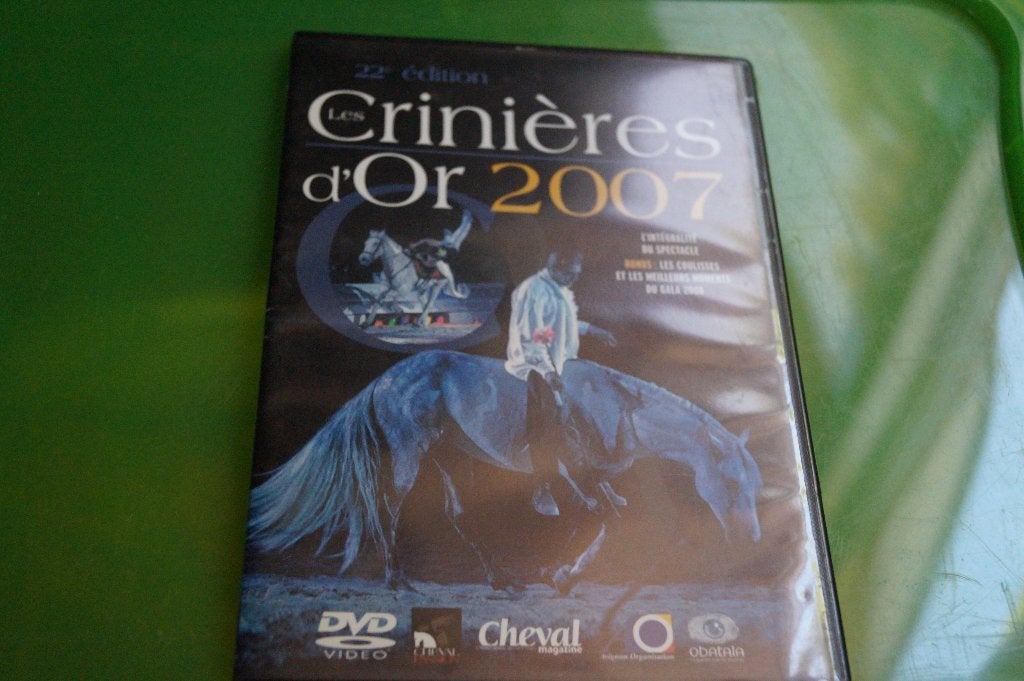 DVD Les Crinières d'Or 2007 - Spectaculaire spectacle équest, Enlèvement ou Envoi, Tous les âges, Français, Comprend un boîtier