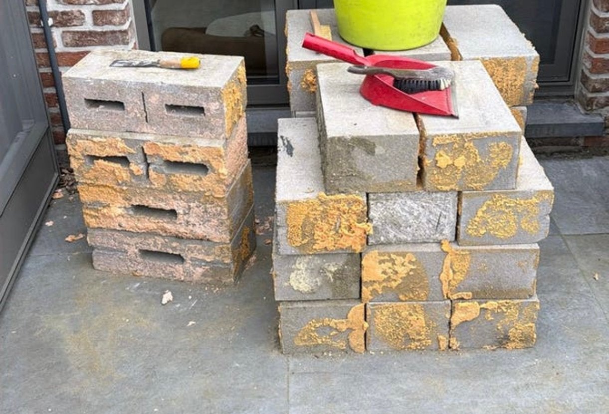 Beton stenen, Ophalen, Zo goed als nieuw