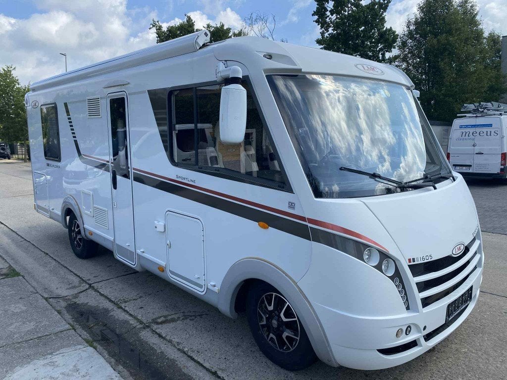 LMC Explorer I605 Sportline, Integraal, Ringverwarming, Fiat, Fietsendrager