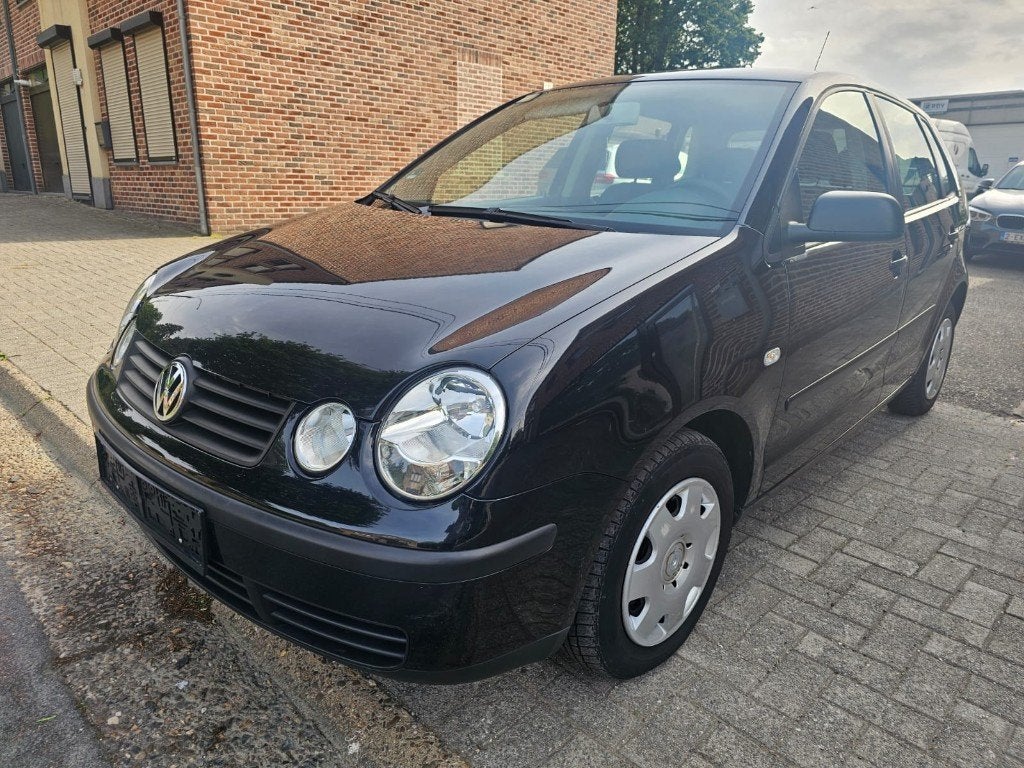 VW Polo 1.4i Benzine 75pk(Bouw2004/152.000km)Blanco Gekeurd, Voorwielaandrijving, Stof, 4 cilinders, Zwart