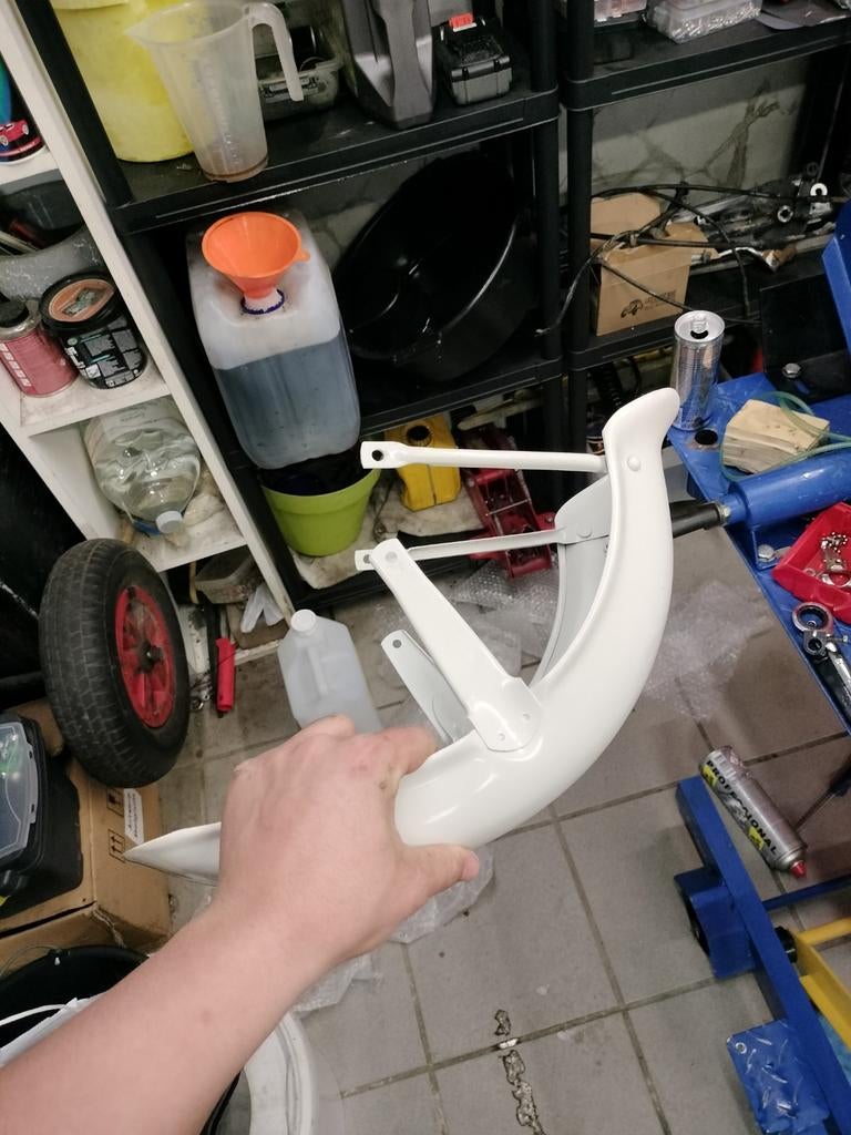 Honda chaly spatborden, Ophalen