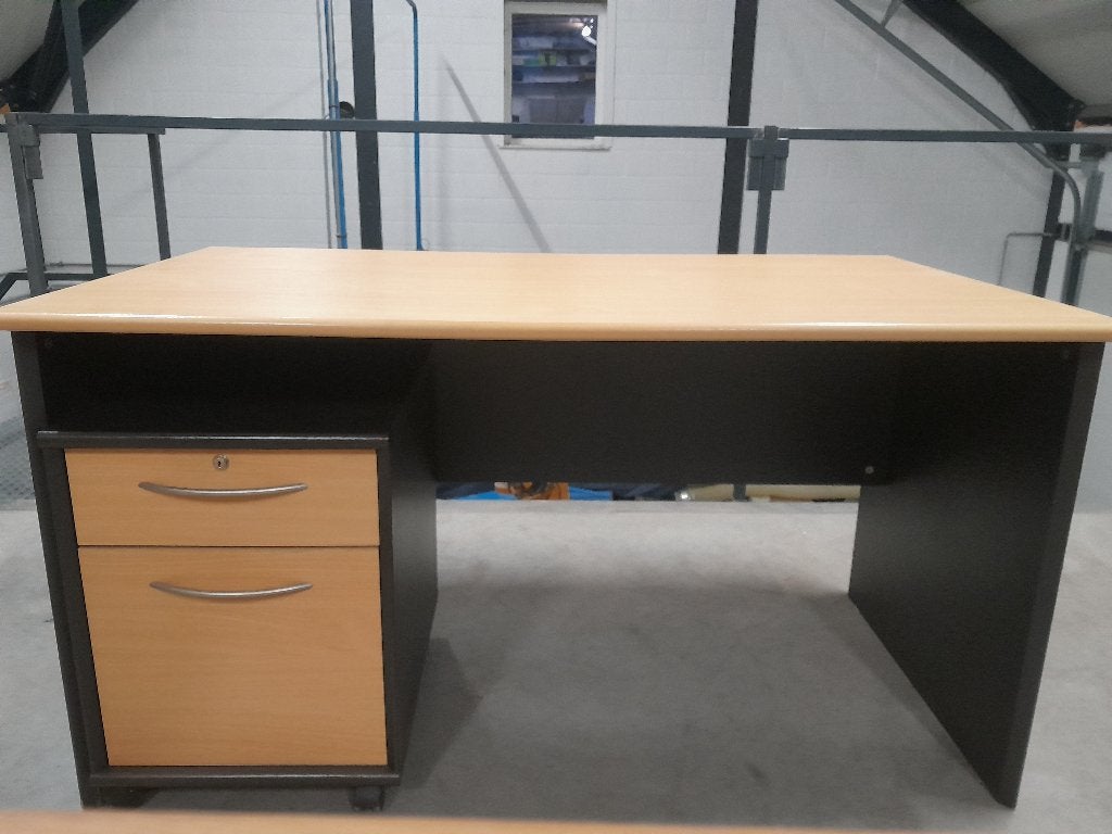 Bureau, Ophalen, Demontabel, Gebruikt