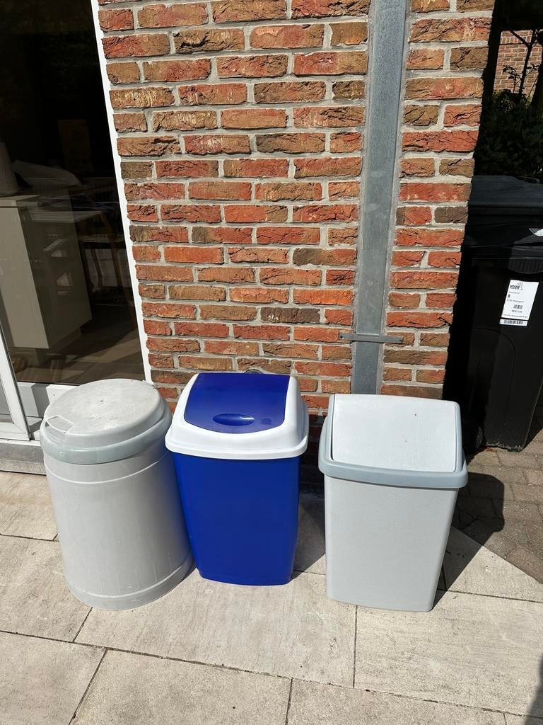 Lot vuilbakken, Maison & Meubles, Accessoires pour la Maison | Poubelles, Enlèvement, Utilisé