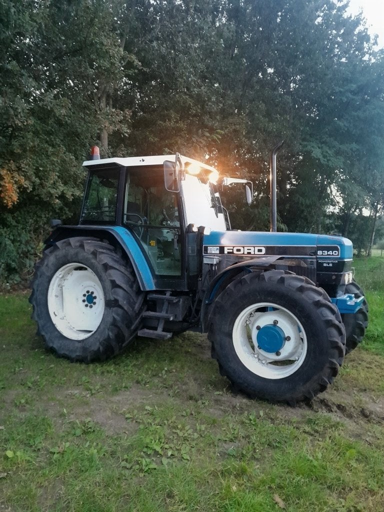 Tractor Ford New Holland 8340 SLE, Zakelijke goederen, Ophalen, 120 tot 160 Pk, Ford, 7500 tot 10000