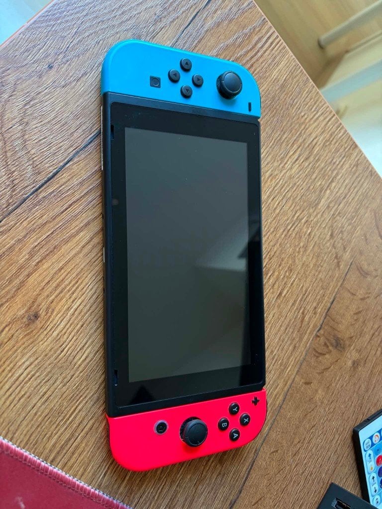 Nintendo Switch, Games en Spelcomputers, Ophalen, Zo goed als nieuw, Switch Original, Met games