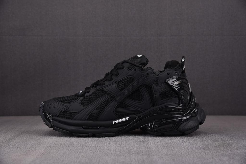 Balenciaga Runners 7.0 schoenen, Kleding | Heren, Schoenen, Ophalen of Verzenden, Nieuw, Overige kleuren