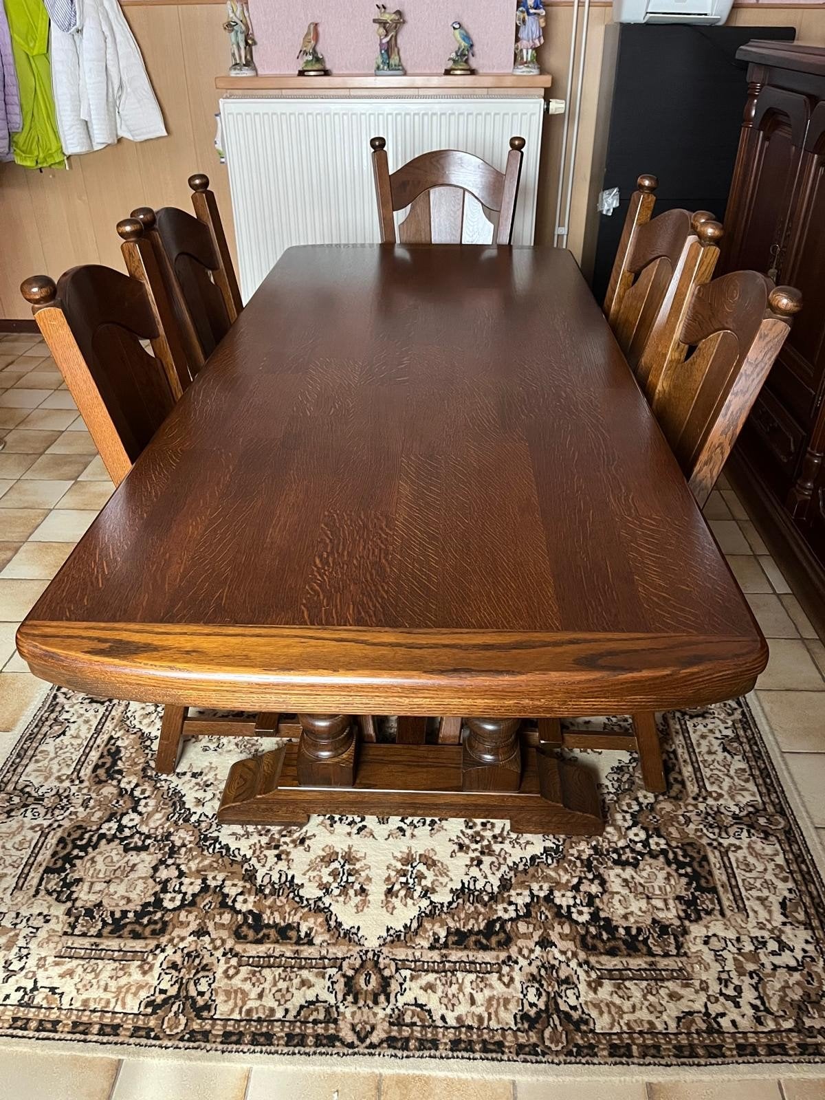 Eetplaats volledige set, Ophalen, Zo goed als nieuw, Donkere eik, 4 tot 6 stoelen