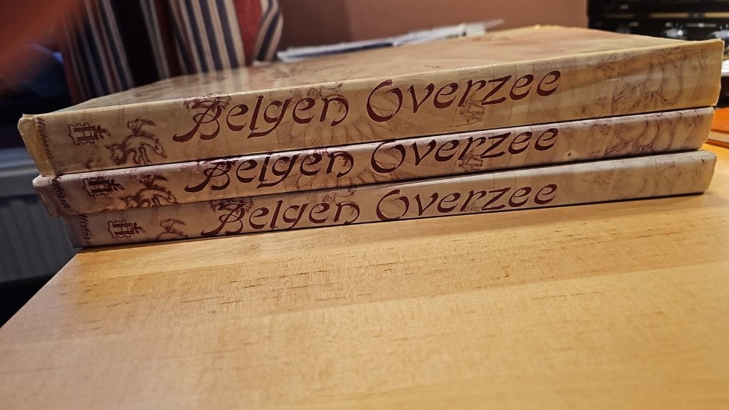Vinted Historia boeken - Belgen overzee - 4 delen: 1948–1952, Enlèvement