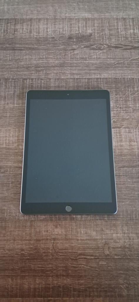 Ipad 8e generatie + 3 meter lange oplader+ ipad hoesje, Informatique & Logiciels, Apple iPad Tablettes, Apple iPad, 10 pouces