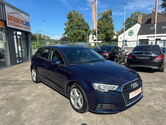 Audi A3, 1.0i benzine, 2018, Navi, PDC + Garantie, Auto's, Bluetooth, Euro 6, Blauw, Bedrijf