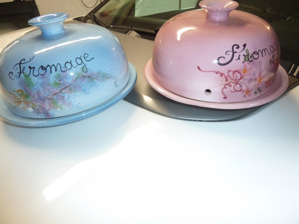 cloches  à fromage, Enlèvement ou Envoi