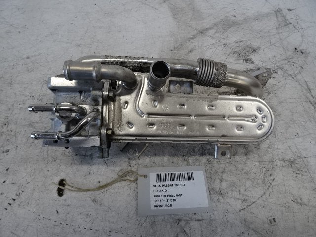 EGR KLEP Volkswagen Passat Variant (3C5) (038131513AD), Gebruikt, Volkswagen