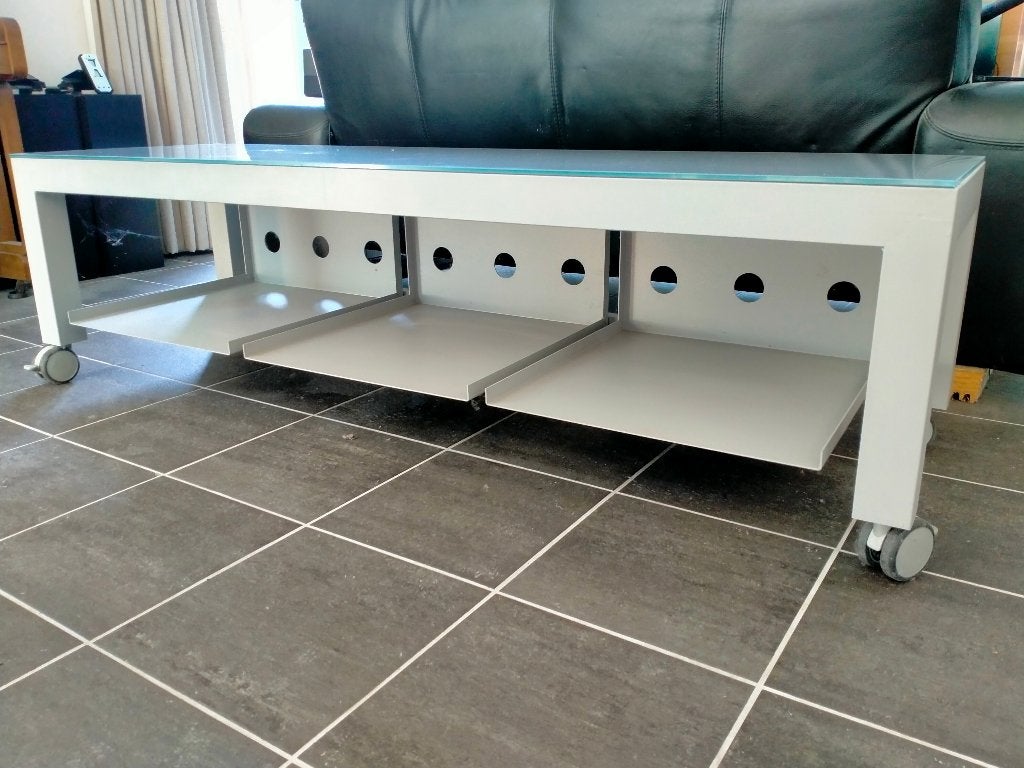 TV- en HiFi-meubel, Ophalen, 150 tot 200 cm, Zo goed als nieuw, Minder dan 100 cm