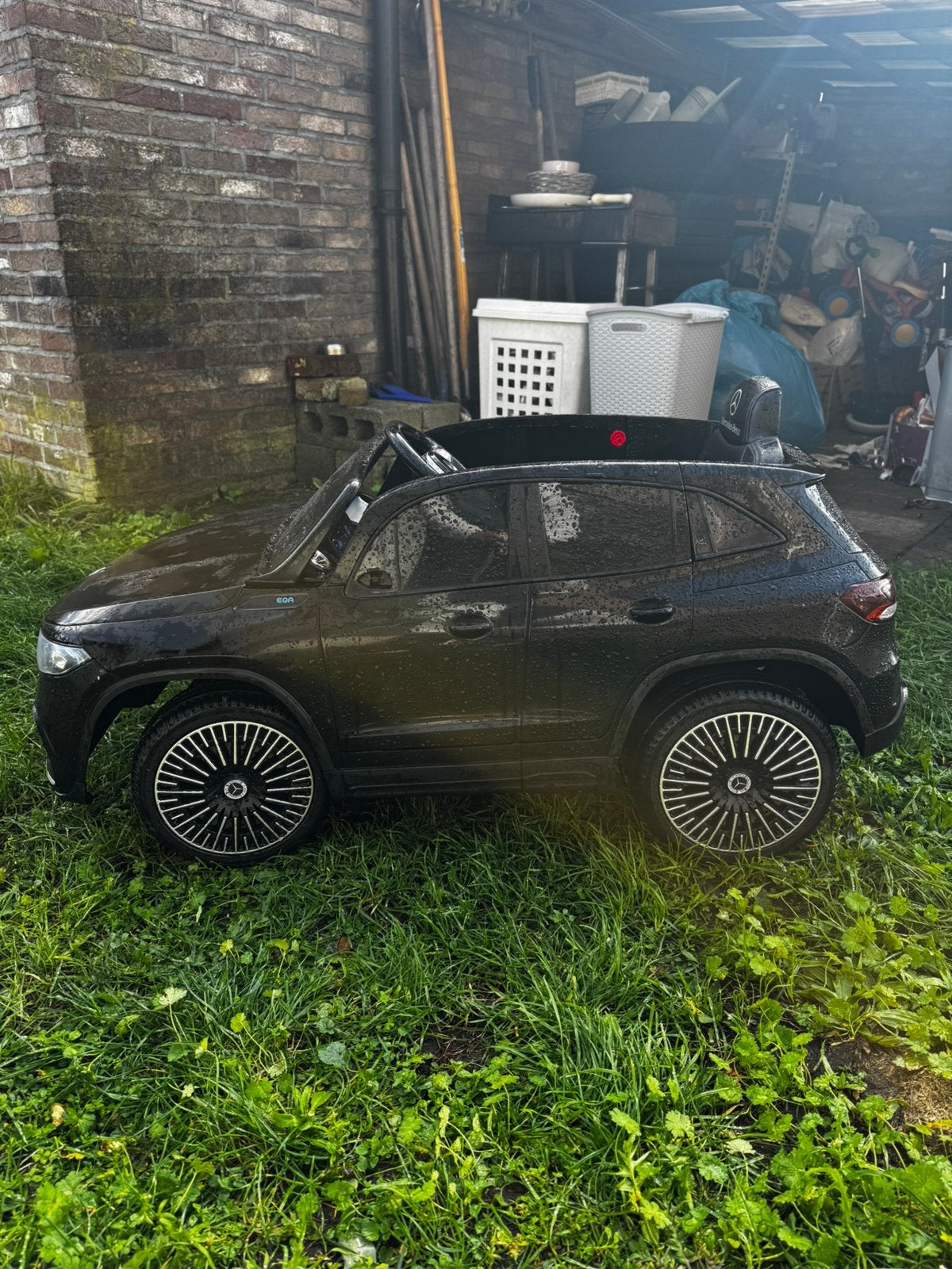 Mercedes benz elektrische kinder auto, Kinderen en Baby's, Ophalen, Zo goed als nieuw, Afstandsbediening