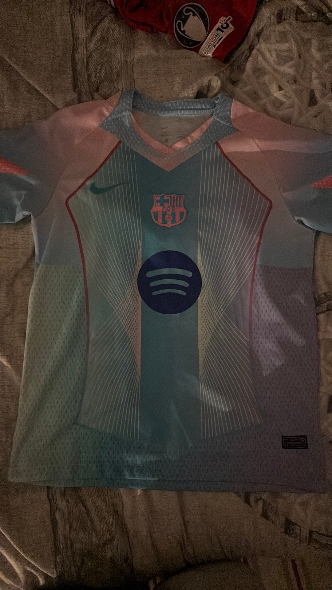 Maillot concept Fc Barcelone, Enlèvement, Comme neuf, Maillot