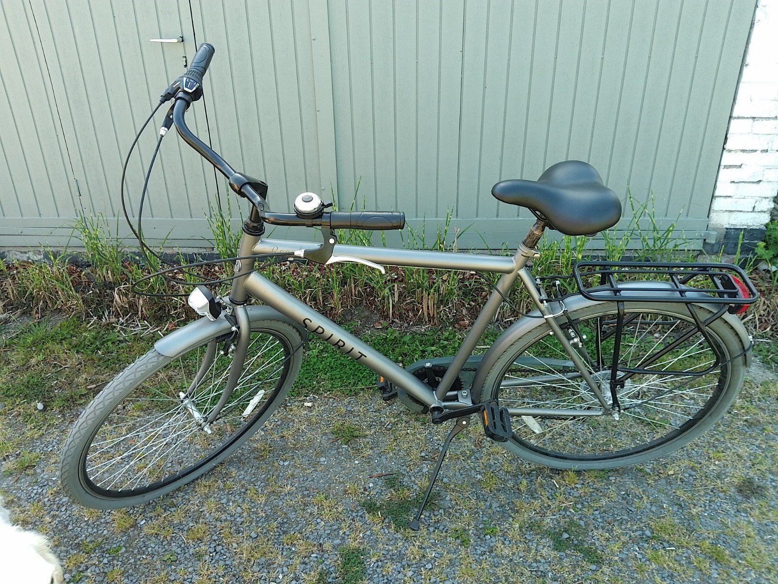 Herenfiets in zeer goede staat, Ophalen