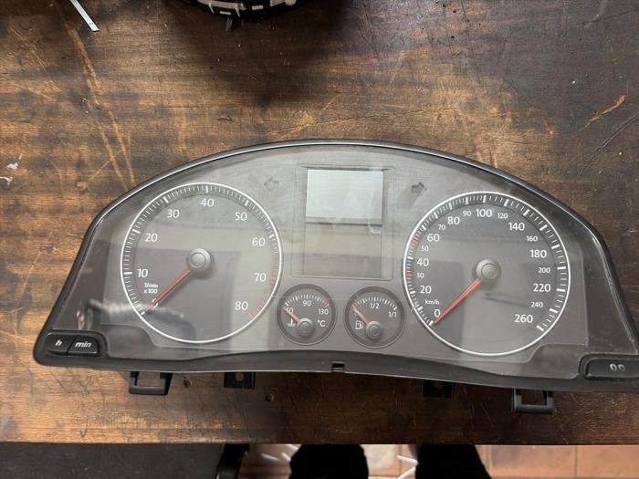 Compteur kilométrique KM d'un Volkswagen Golf, Volkswagen, -, 3 mois de garantie, Utilisé