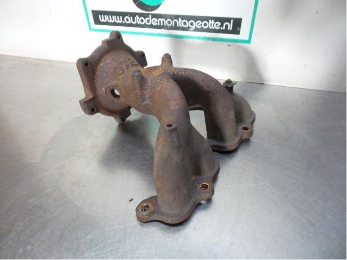 Tubulure d'échappement d'un Nissan Micra (Micra 03-), -, 3 mois de garantie, Utilisé, -
