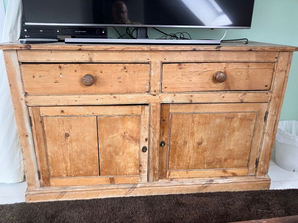 Buffet ancien en pin massif Anglais, Maison & Meubles, Armoires | Buffets, Avec tiroir(s), Pin massif Anglais, Moins de 100 cm