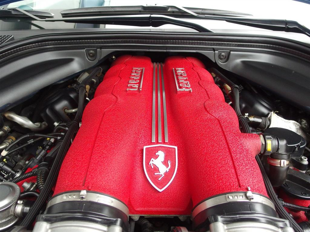 Ferrari California 2010 Perfect en goed onderhouden BTW Auto, Auto's, Ferrari, Automaat, Parkeersensor, Blauw, Bedrijf