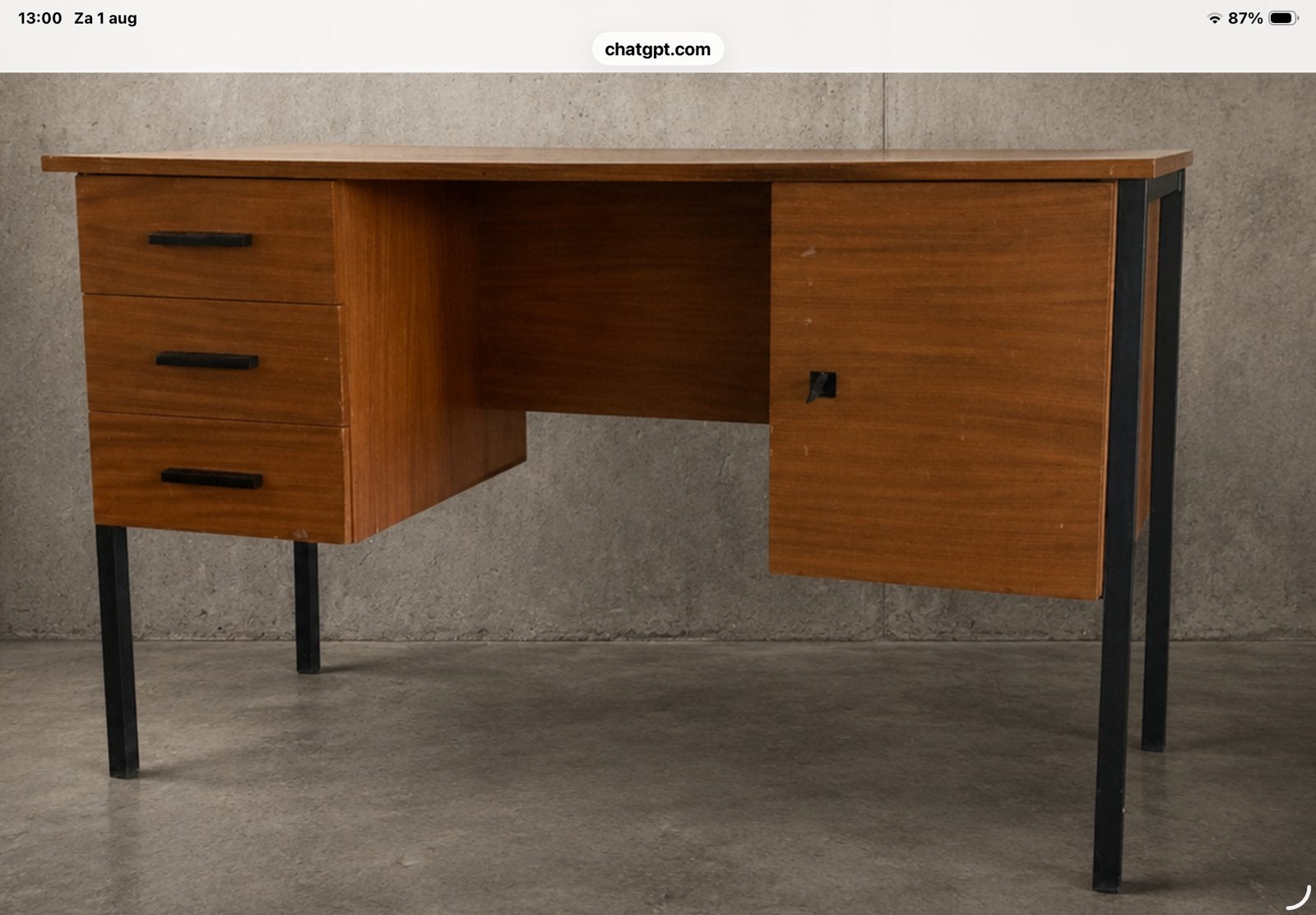 Bureau de bureau vintage en placage de teck, Vintage, Avec tiroirs, Enlèvement, Utilisé