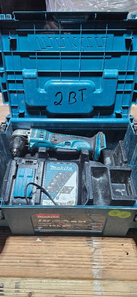 Makita haakse boormachine 18v body in koffer, Boormachine, Variabele snelheid, Ophalen of Verzenden, Gebruikt