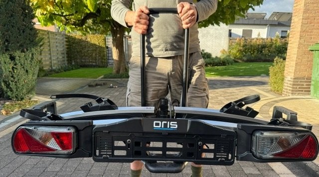 Splinternieuwe fietsendrager met oprijgoot (merk Bosal), Ophalen, Nieuw, 2 fietsen, Trekhaakdrager