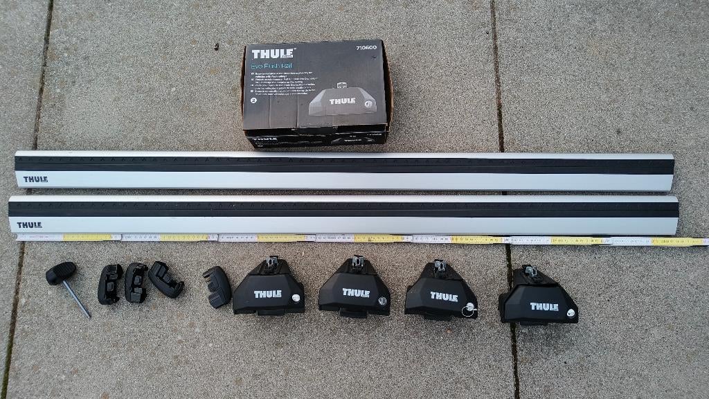 Thule Evo Wing dakdragers met klemmen, Auto diversen, Dakdragers, Ophalen, Zo goed als nieuw