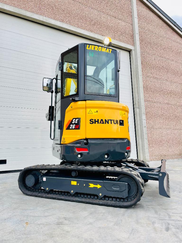 MINIGRAVER 2,5 t / BINNENDRAAIER/ SHANTUI, Motoren, Ophalen