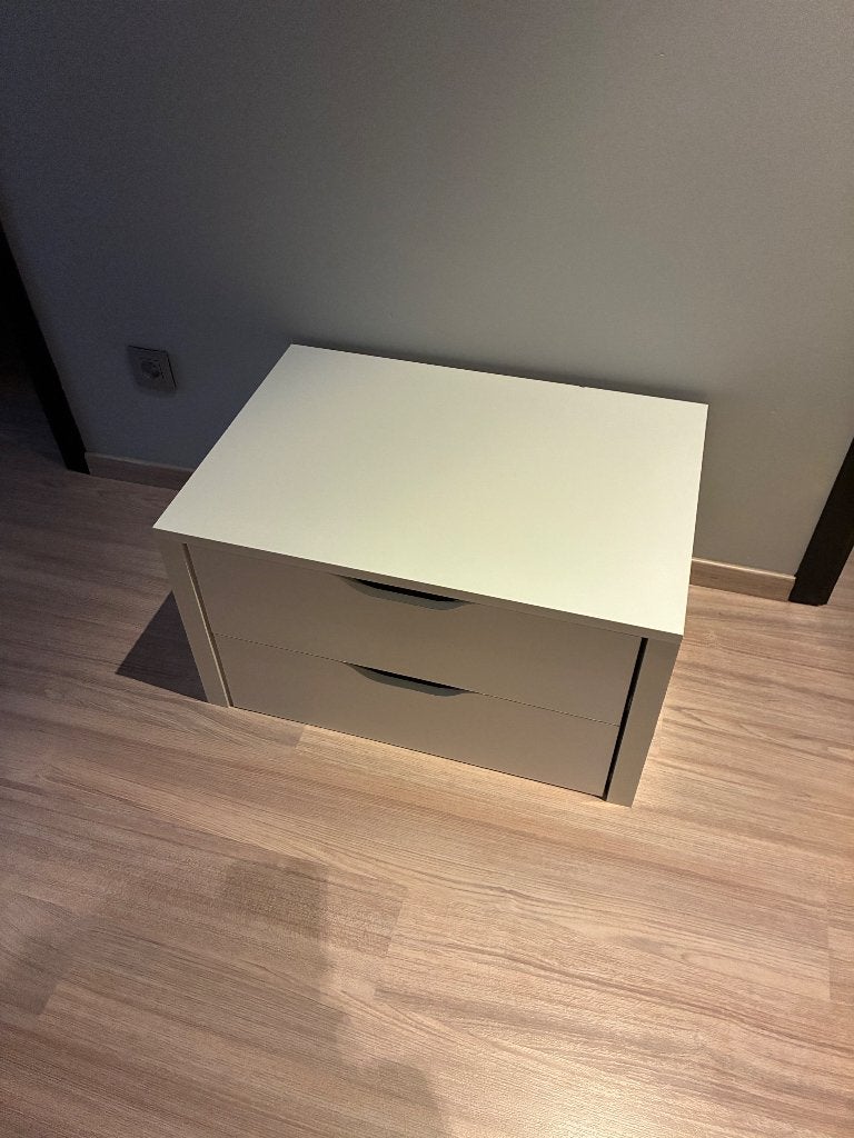 Kastje 2 schuiven, Ophalen, Zo goed als nieuw