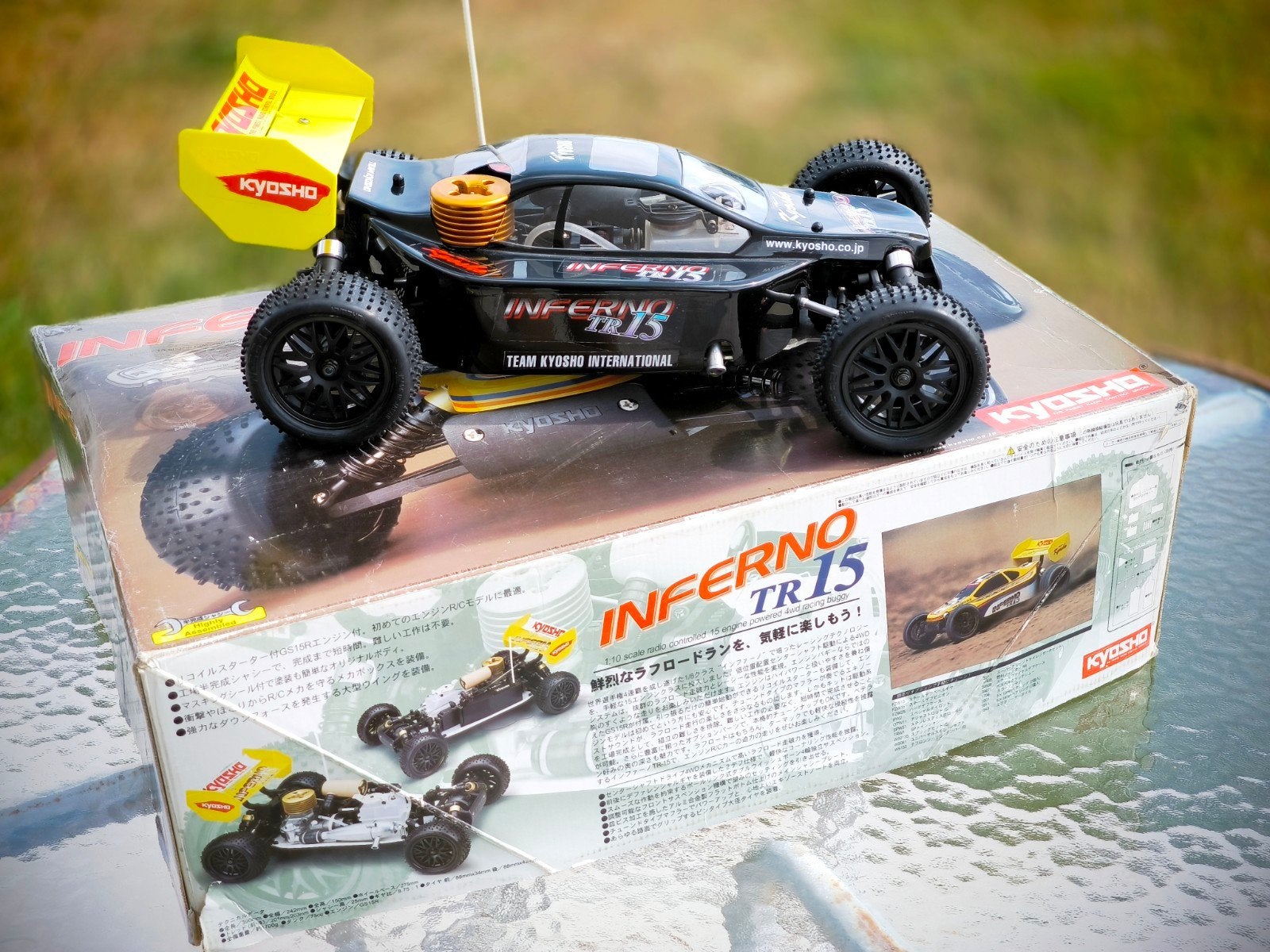 Kyosho RC Buggy Inferno Tr15 1/10 compleet jaar 2000, Benzine, Auto offroad, Ophalen of Verzenden, Zo goed als nieuw