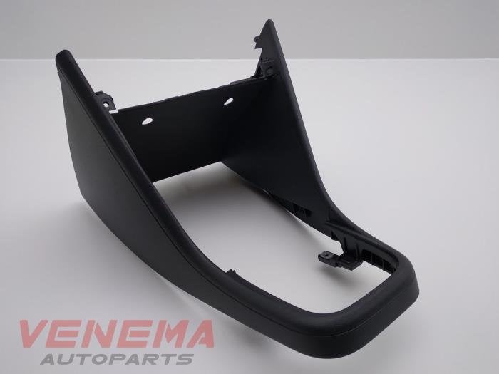 Middenconsoles van een Volkswagen Polo, Gebruikt, -, Volkswagen, -