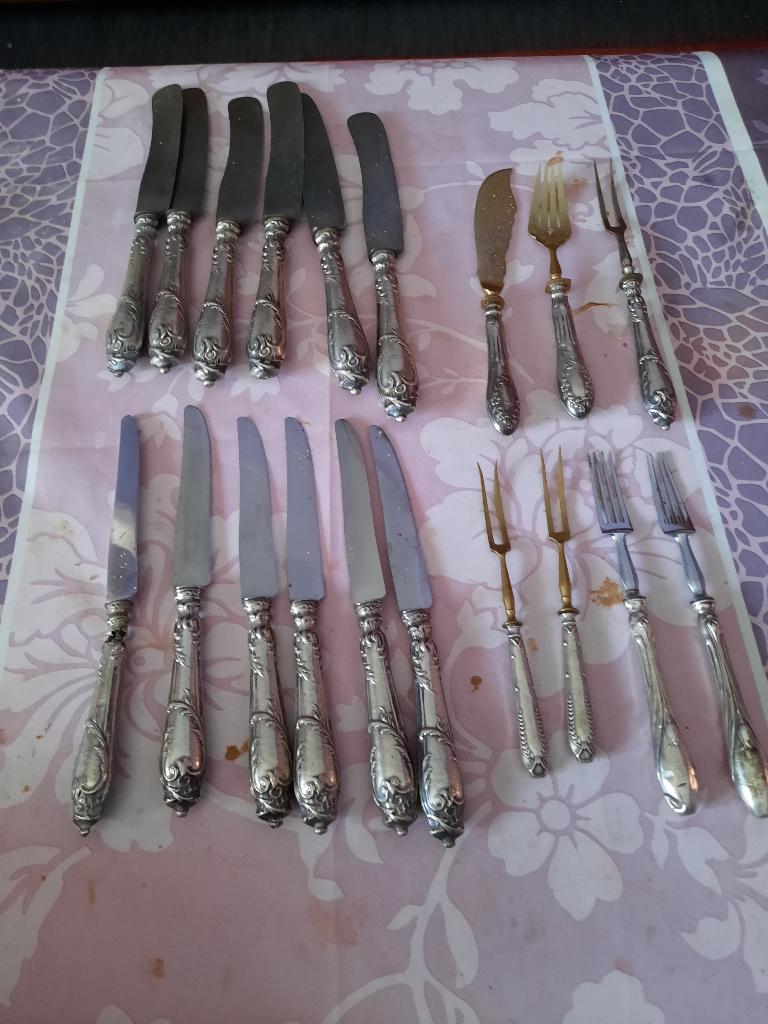 Couteaux et fourchettes en argent 800, Antiquités & Art, Antiquités | Couverts, Enlèvement