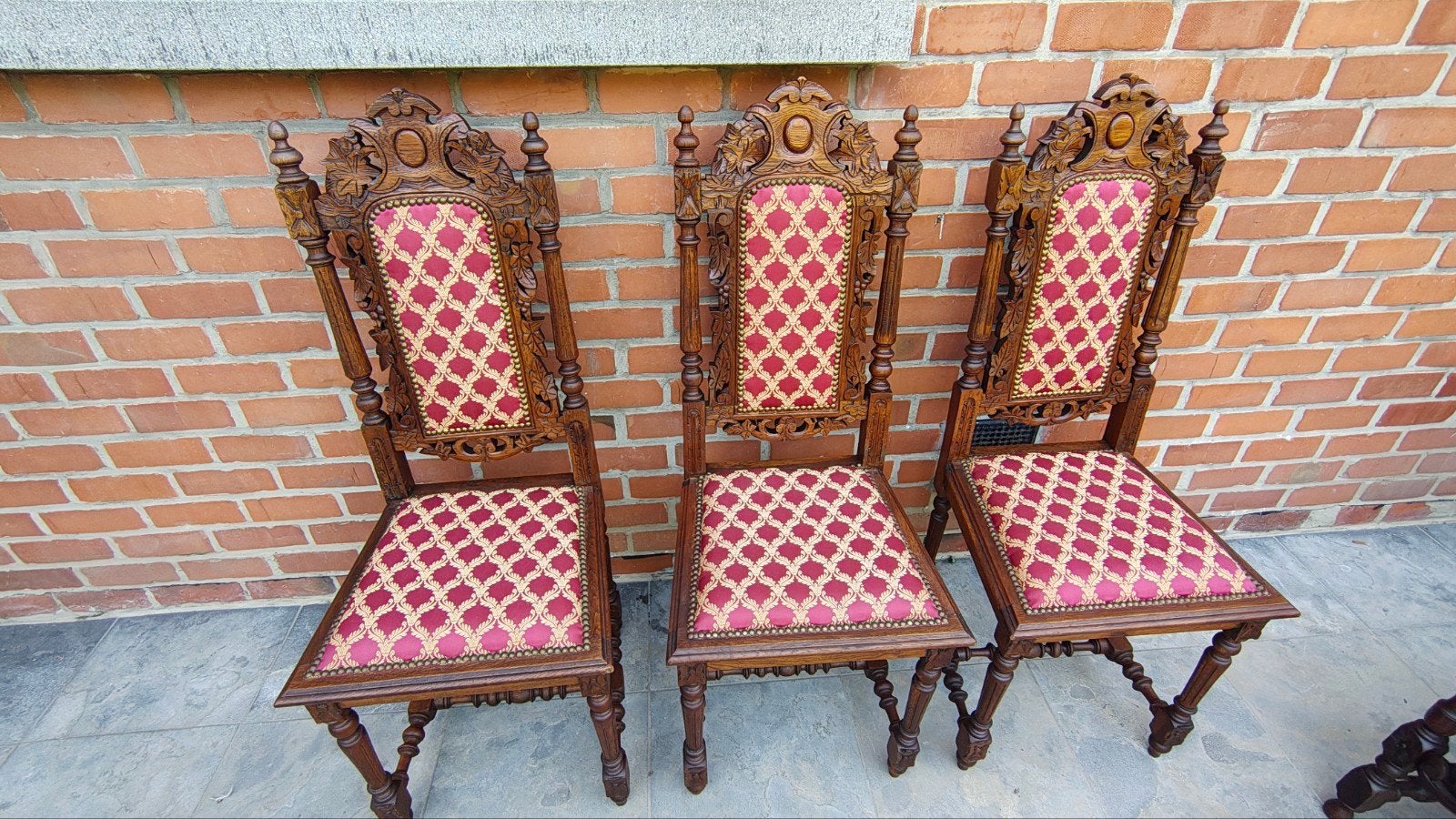 chaises anciennes, Enlèvement