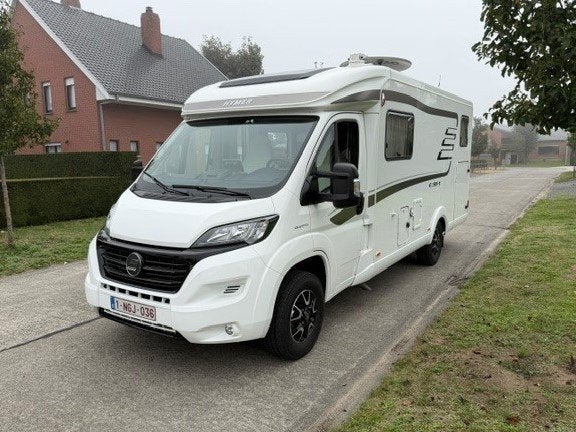 Mobil-home Hymer EXSIS T 588, Isolation hivernale, 6 à 7 mètres, Fiat, Diesel