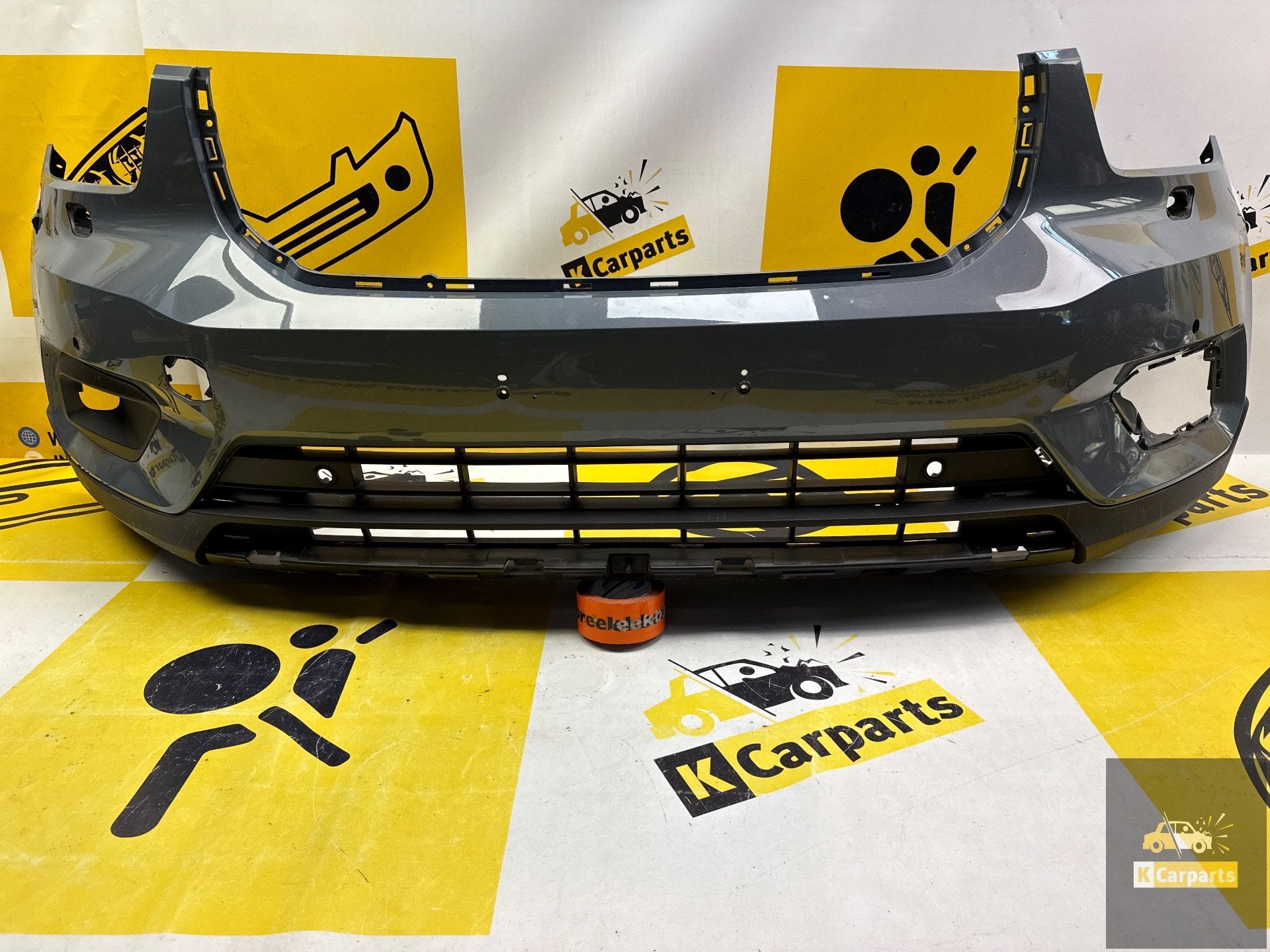 Bumper Volvo XC40 Voorbumper PDC 31449359 Origineel, Gebruikt, Gunnar Engellaus vag 8
405 31  Gothenburg, SE, Voor, Info@volvocars.com
