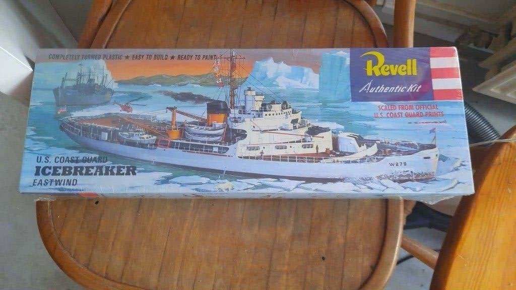 Le brise-glace .Garde côtière u.s.s. Eastwind Revell, Enlèvement ou Envoi, Neuf, 1:200 ou moins, Revell