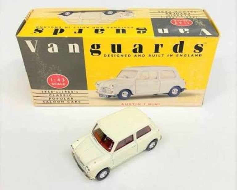 Austin Mini wit Vanguards VA13001., Hobby & Loisirs créatifs, Enlèvement ou Envoi, Comme neuf, Voiture, Vanguards
