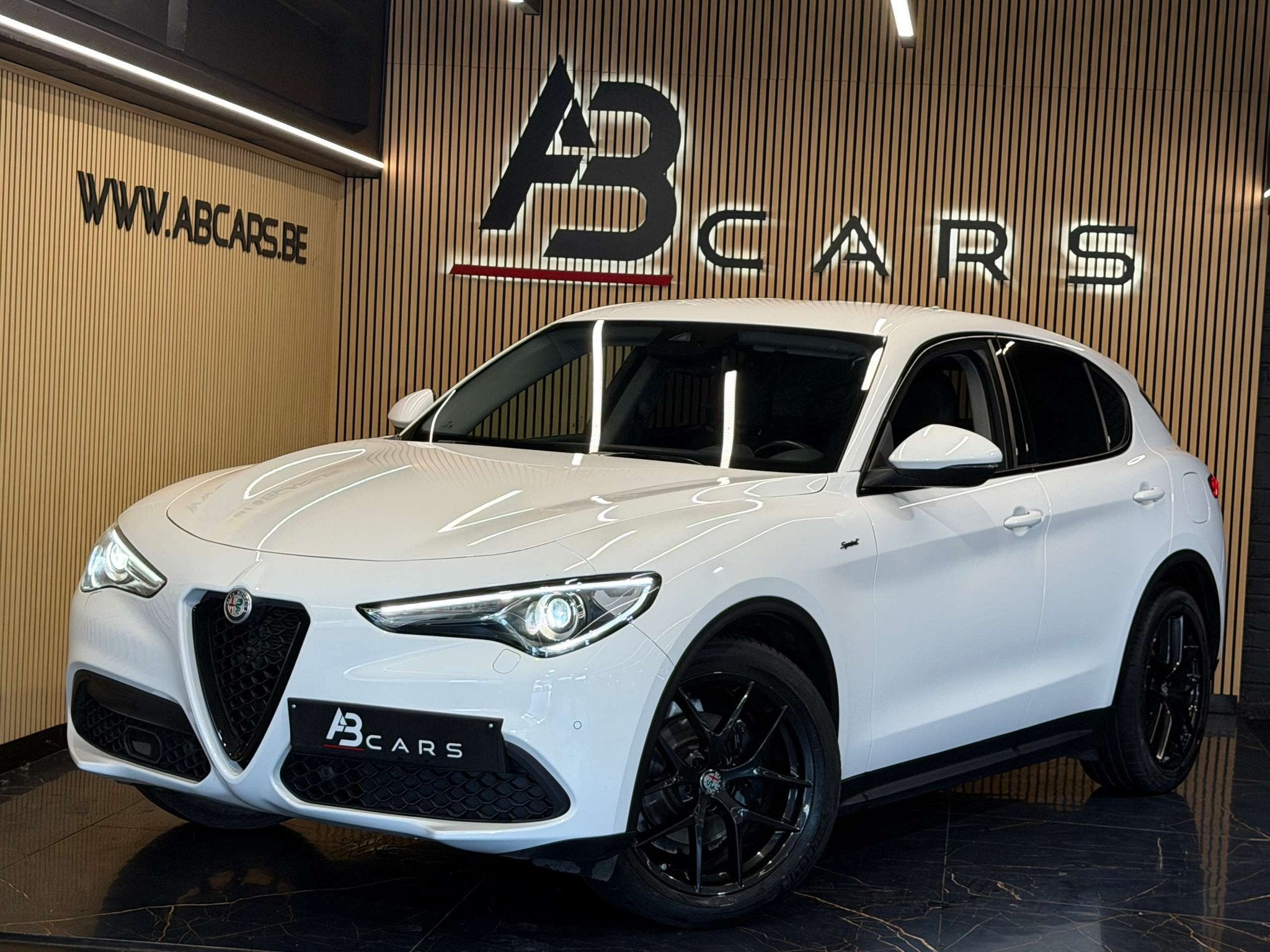 Alfa Romeo Stelvio 2.2MJD SPRINT SPORT * GARANTIE 12 MOIS *, Auto's, Alfa Romeo, Automaat, Gebruikt, Euro 6, 4 cilinders