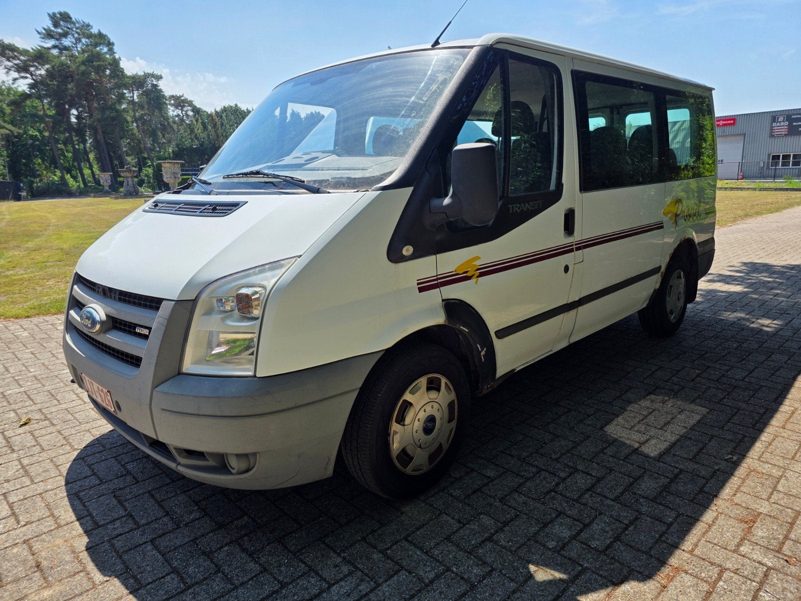 Ford Transit /tourneo 2.2 diesel met 9 zitplaatsen, Voorwielaandrijving, 4 deurs, Stof, Wit