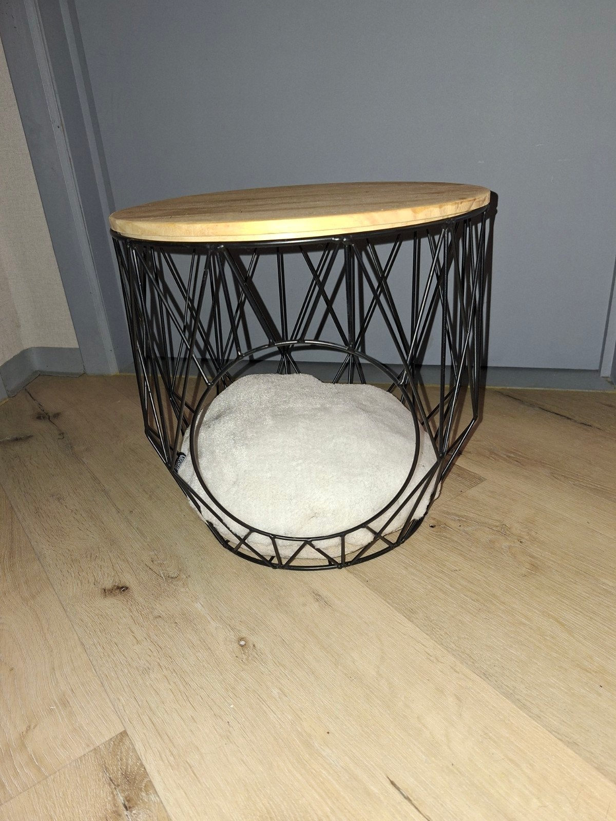 Mand voor kleine kat / bijzettafel, Ophalen
