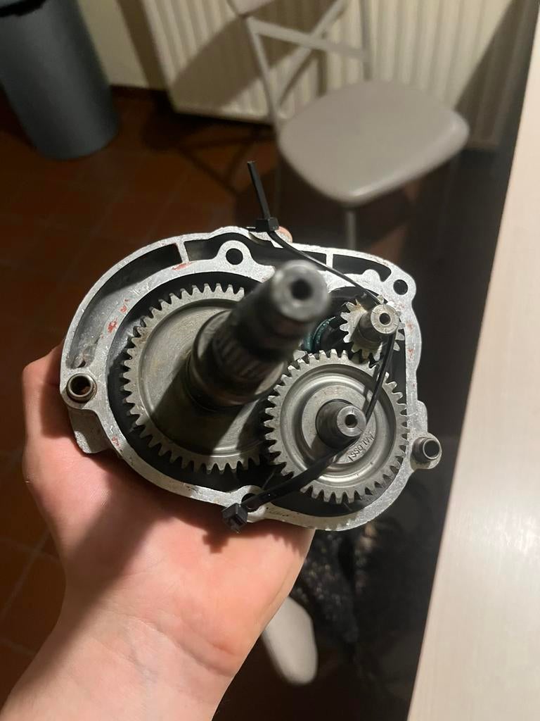 Malossi vertanding (piaggio 50-70cc), Motoren, Verzenden