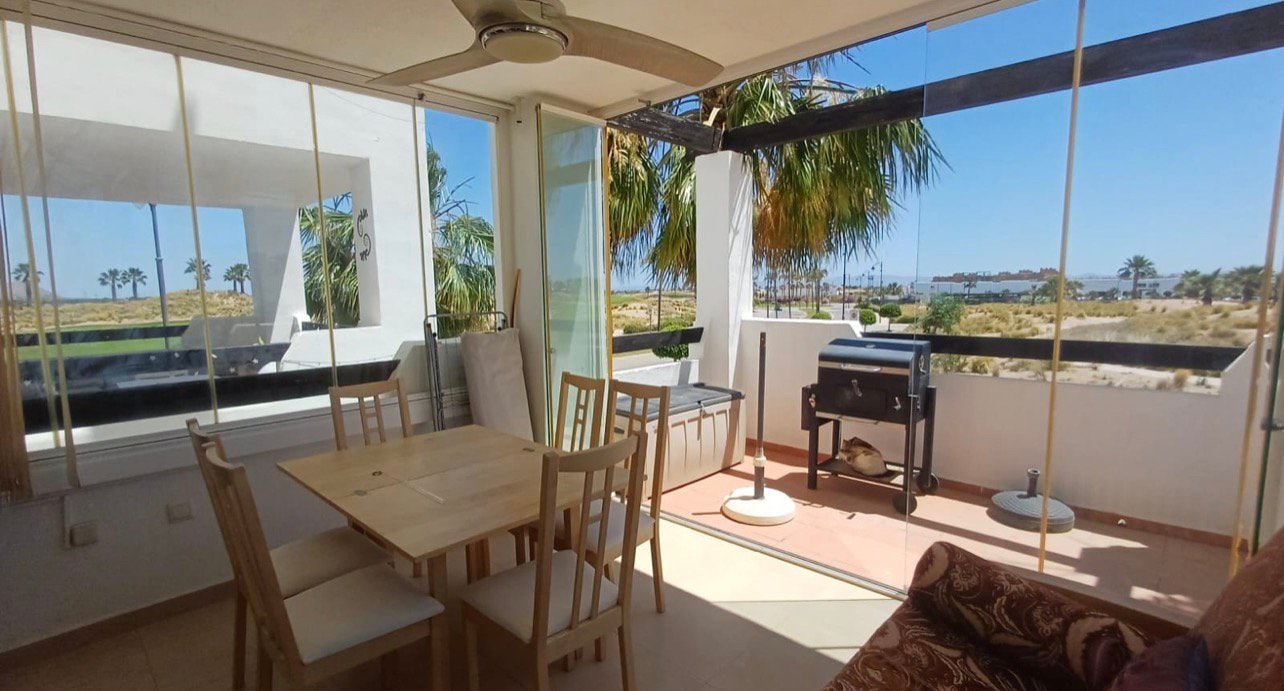 MAGNIFIQUE APPARTEMENT ORIENTÉ SUD AVEC VUE PANORAMIQUE GOLF, Immo