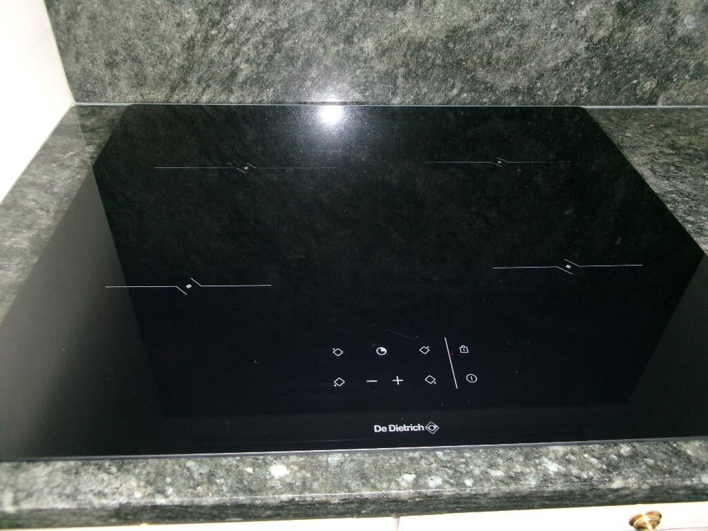 taque vitroceramique, Electroménager, 4 zones de cuisson, Encastré, Comme neuf, Enlèvement